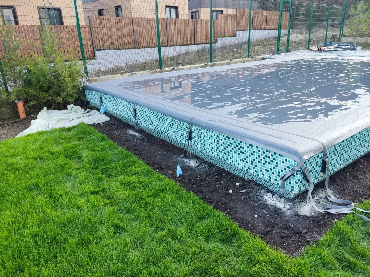 Батутное покрывало на бассейне в Чебоксарах